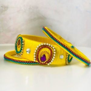 Handmade thread bangles